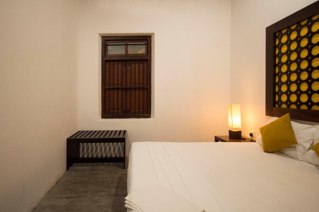 Thambu Illam Hotel Jaffna Exterior photo